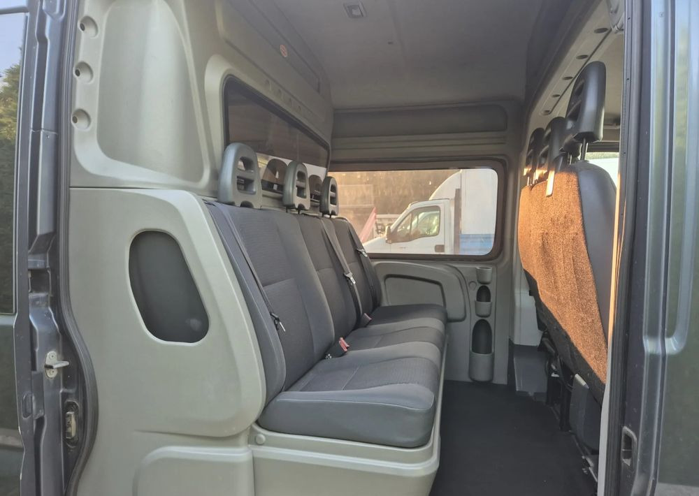 Citroën JUMPER 3.0 160KM Dubel Kabina - Furgon: 5 kép. Citroën JUMPER 3.0 160KM Dubel Kabina - Furgon: 5 kép.