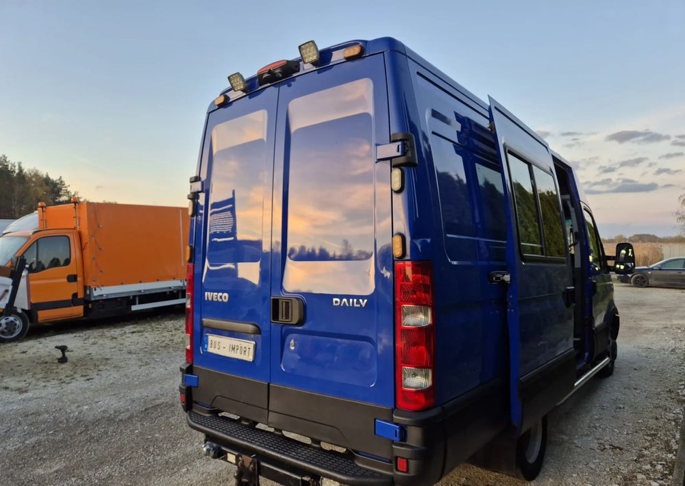 Iveco 35C17/ 3.0 170KM/ - Duplakabinos kisteherautó: 4 kép. Iveco 35C17/ 3.0 170KM/ - Duplakabinos kisteherautó: 4 kép.