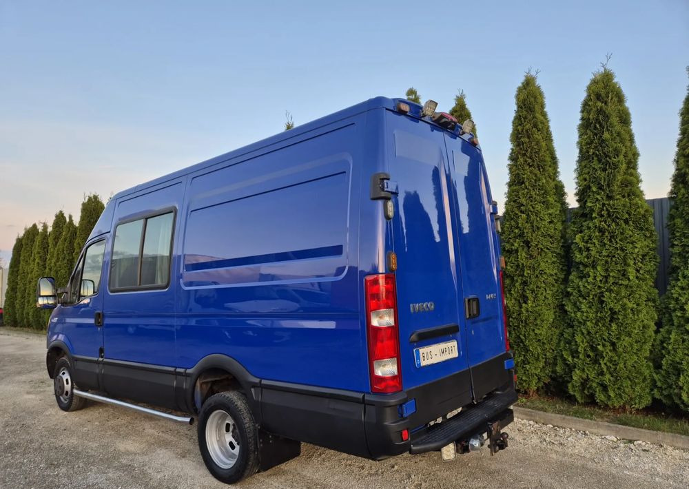 Iveco 35C17/ 3.0 170KM/ - Duplakabinos kisteherautó: 3 kép. Iveco 35C17/ 3.0 170KM/ - Duplakabinos kisteherautó: 3 kép.