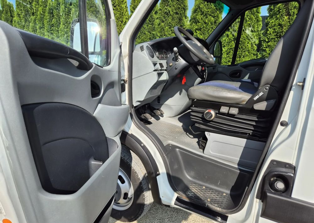 Iveco 50C15 3.0 150KM 35c15 - Billenőplatós kisteherautó: 5 kép. Iveco 50C15 3.0 150KM 35c15 - Billenőplatós kisteherautó: 5 kép.