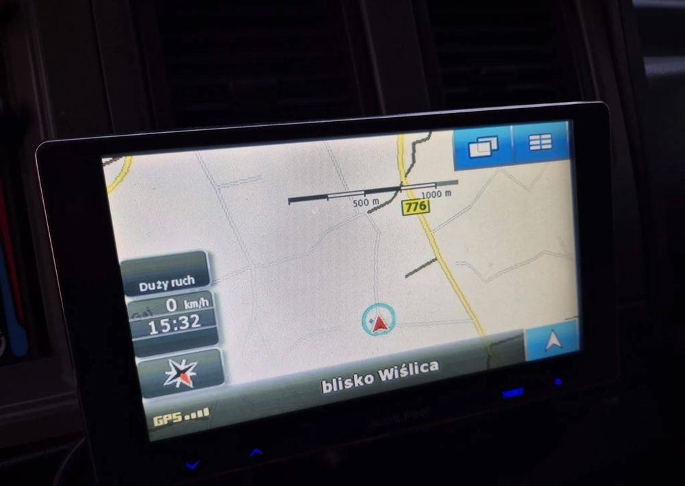 Dobozos kisteherautó Nissan ATLEON 3.0 150KM: 12 kép. Dobozos kisteherautó Nissan ATLEON 3.0 150KM: 12 kép.