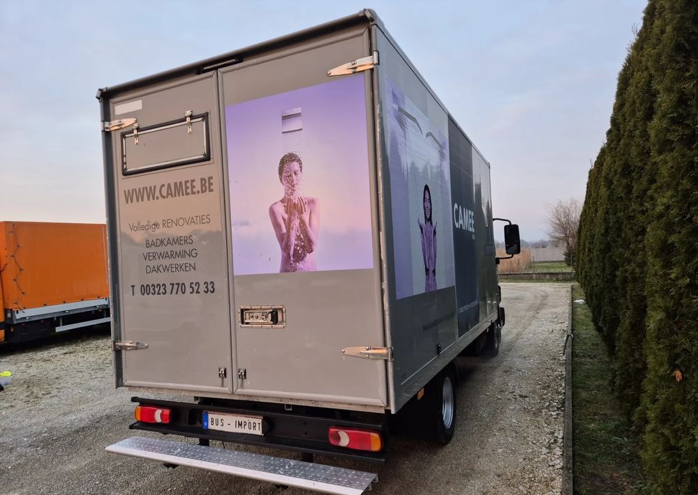 Dobozos kisteherautó Nissan ATLEON 3.0 150KM: 8 kép. Dobozos kisteherautó Nissan ATLEON 3.0 150KM: 8 kép.