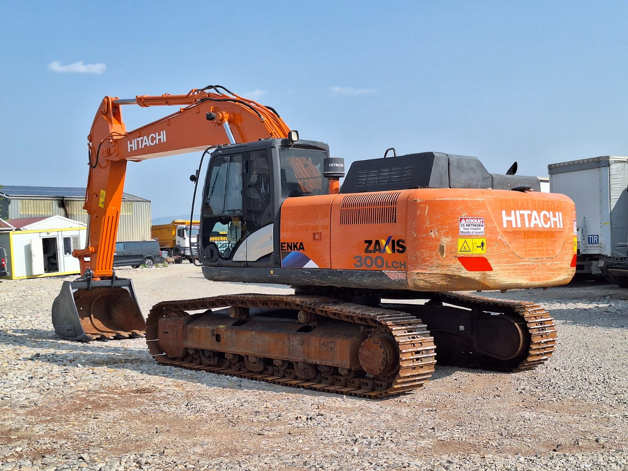 HITACHI ZX 300 LCH-5A - Lánctalpas kotró: 3 kép. HITACHI ZX 300 LCH-5A - Lánctalpas kotró: 3 kép.