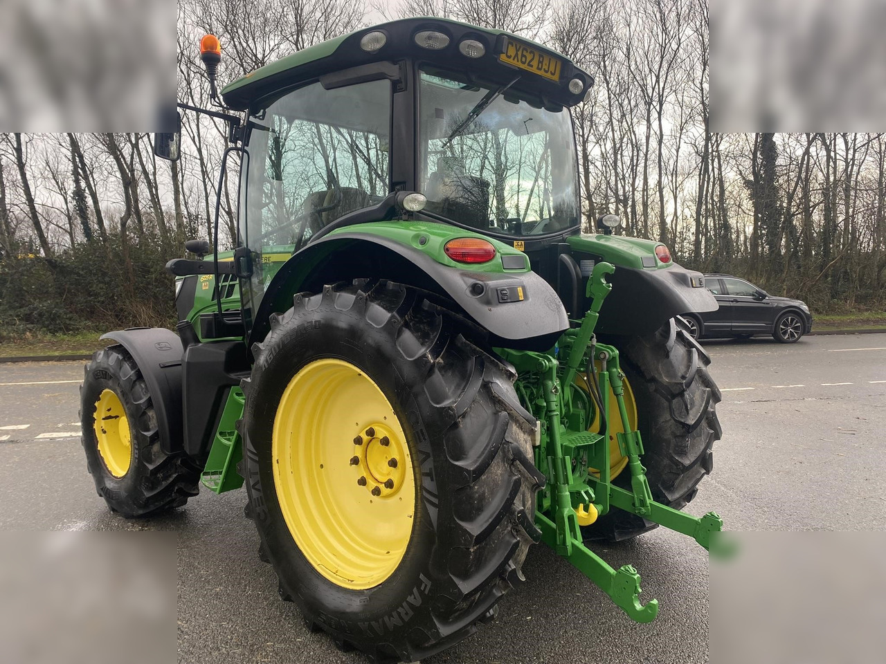 Traktor 2012 JOHN DEERE 6125R: 13 kép.