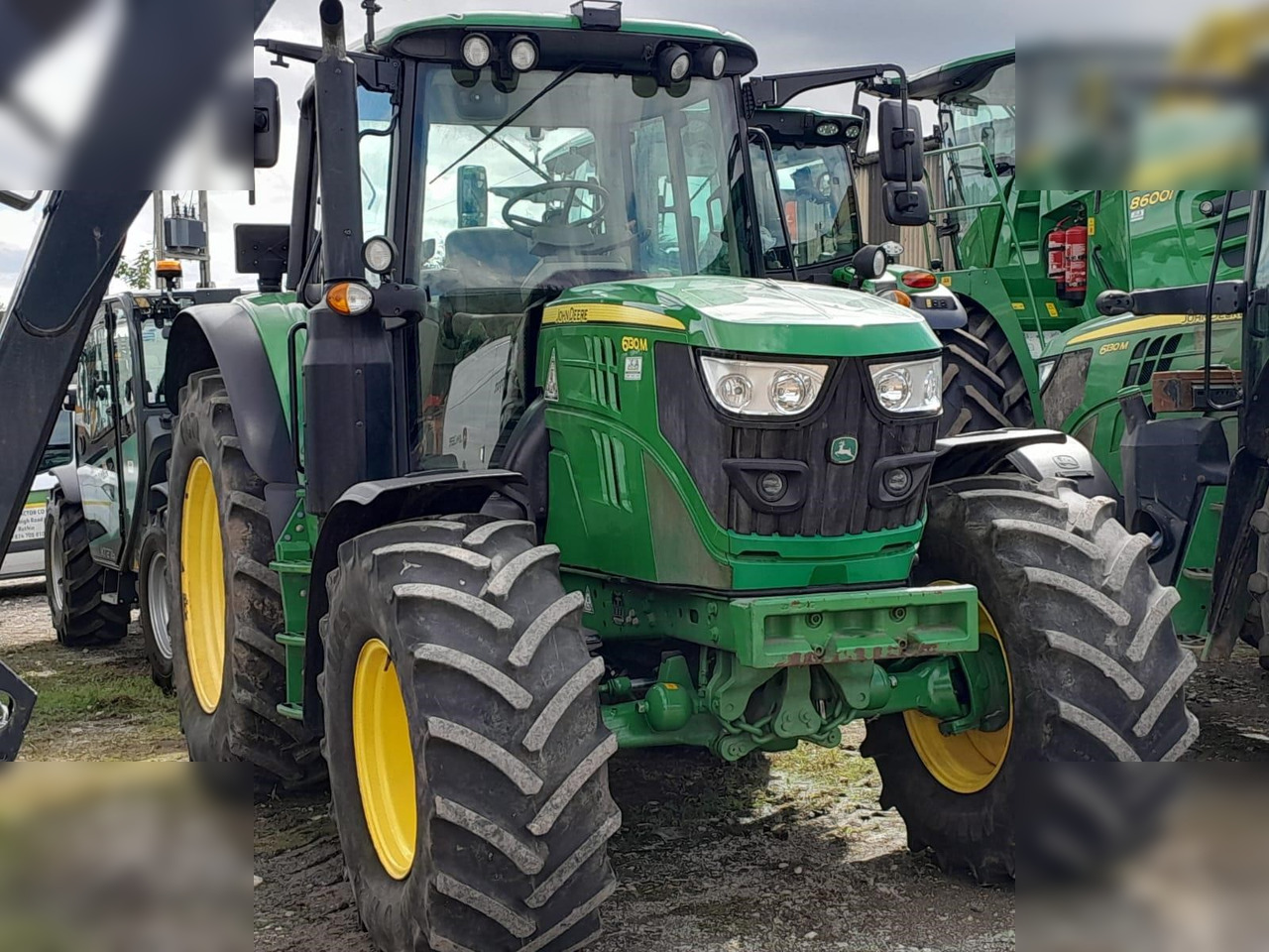 2018 JOHN DEERE 6130M - Traktor: 2 kép. 2018 JOHN DEERE 6130M - Traktor: 2 kép.