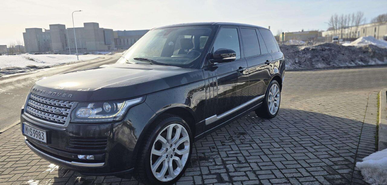 Land Rover Range Rover - Terepjáró/ SUV: 3 kép. Land Rover Range Rover - Terepjáró/ SUV: 3 kép.
