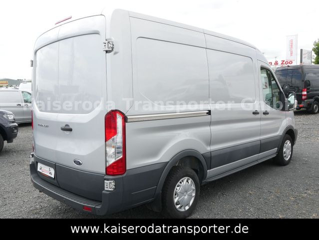 Ford Transit FT 310 L2H2 VA Werkstatt Klima Sthzg. - Furgon: 5 kép. Ford Transit FT 310 L2H2 VA Werkstatt Klima Sthzg. - Furgon: 5 kép.