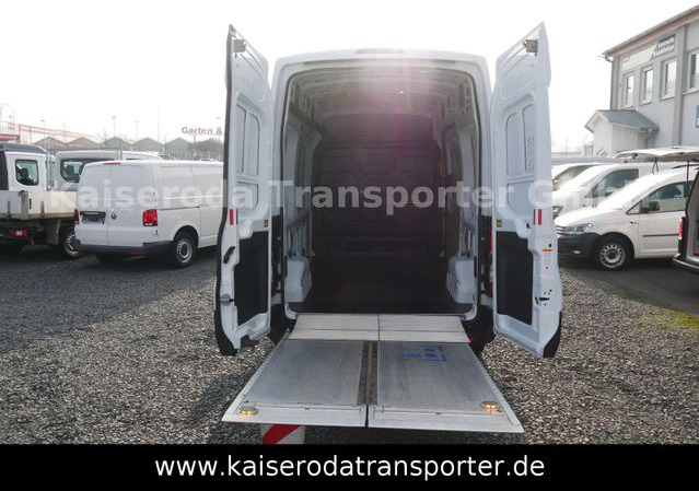 Ford Transit FT350 L2H2 Ladebordwand Bär Klima - Furgon: 1 kép. Ford Transit FT350 L2H2 Ladebordwand Bär Klima - Furgon: 1 kép.