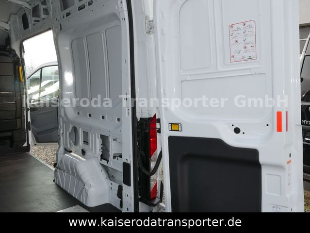 Furgon Ford Transit FT350 L2H2 Ladebordwand Bär Klima: 19 kép. Furgon Ford Transit FT350 L2H2 Ladebordwand Bär Klima: 19 kép.