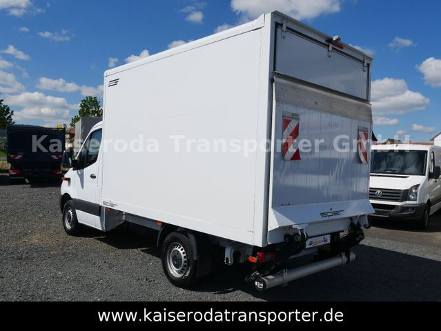 Mercedes-Benz Sprinter 314 L3 Autom. Koffer m. LBW+Seitentür - Dobozos kisteherautó: 5 kép. Mercedes-Benz Sprinter 314 L3 Autom. Koffer m. LBW+Seitentür - Dobozos kisteherautó: 5 kép.