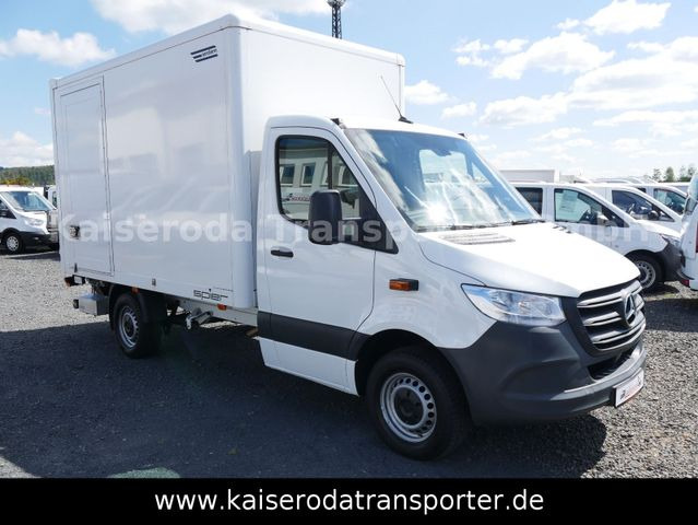 Mercedes-Benz Sprinter 314 L3 Autom. Koffer m. LBW+Seitentür - Dobozos kisteherautó: 3 kép. Mercedes-Benz Sprinter 314 L3 Autom. Koffer m. LBW+Seitentür - Dobozos kisteherautó: 3 kép.