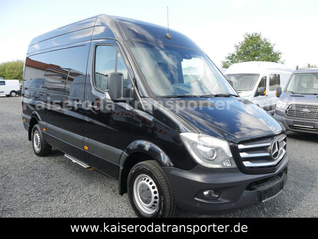Mercedes-Benz Sprinter 319 V6 Automatik Klima Navi Xenon Binz - Furgon: 4 kép. Mercedes-Benz Sprinter 319 V6 Automatik Klima Navi Xenon Binz - Furgon: 4 kép.