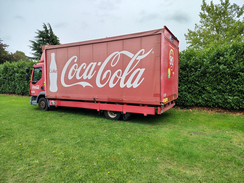 DAF LF45-220 - Platós teherautó: 3 kép. DAF LF45-220 - Platós teherautó: 3 kép.