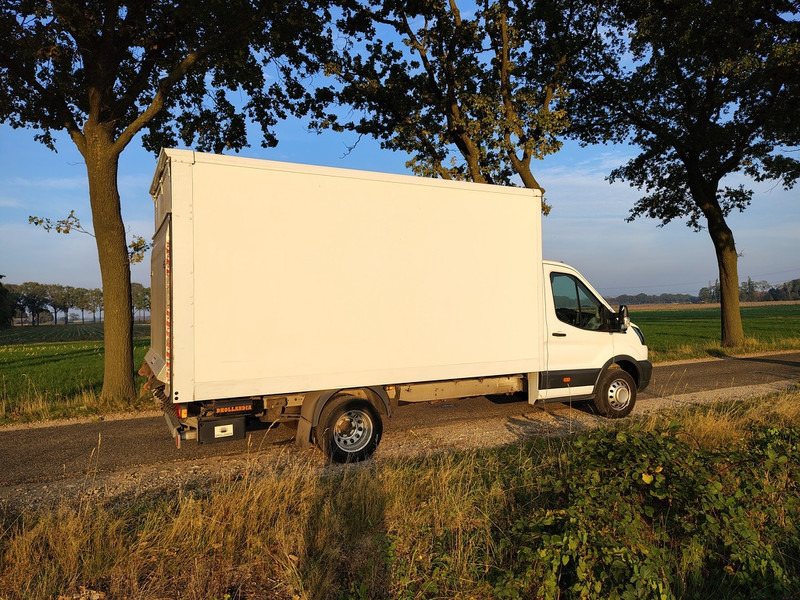 Ford Transit - Furgon: 4 kép. Ford Transit - Furgon: 4 kép.
