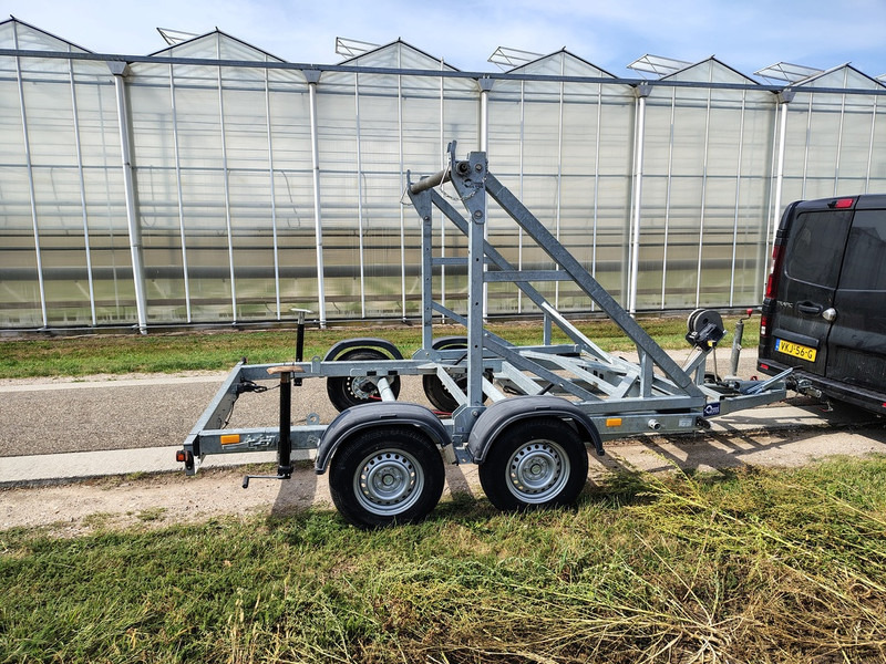 Blyss 3000 - Kábeldob szállító utánfutó: 5 kép. Blyss 3000 - Kábeldob szállító utánfutó: 5 kép.