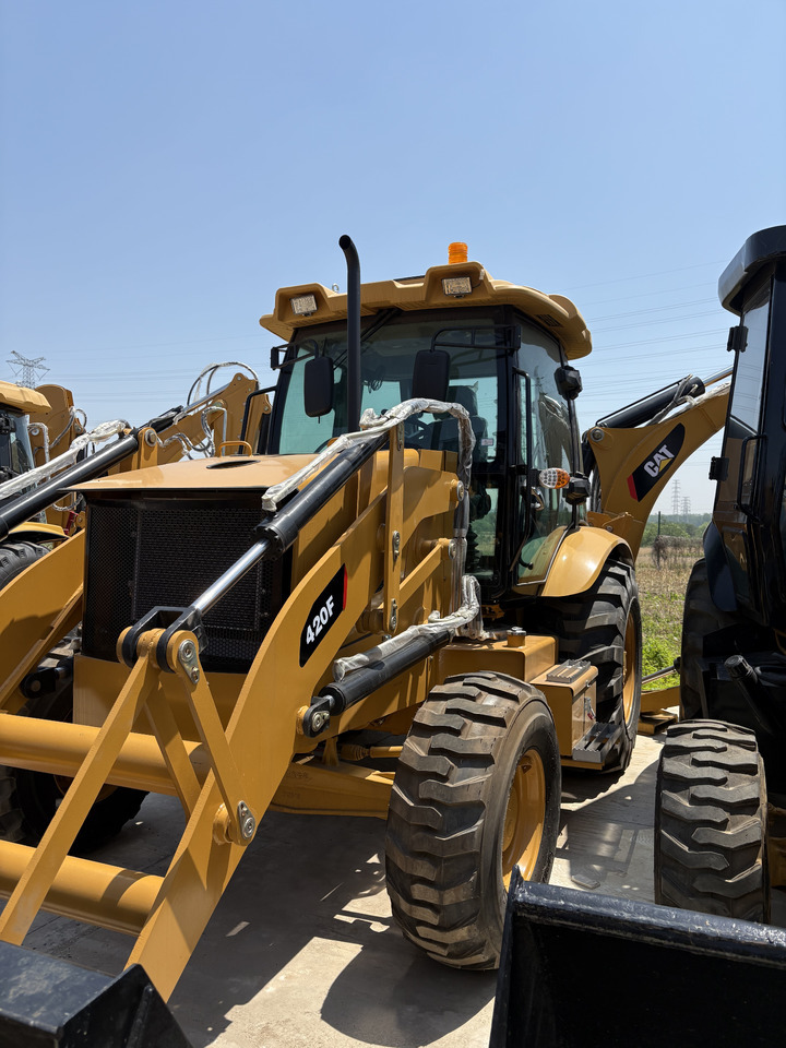 CATERPILLAR 420F discount hot sale backhoe loader jcb - Kotrórakodó: 1 kép. CATERPILLAR 420F discount hot sale backhoe loader jcb - Kotrórakodó: 1 kép.