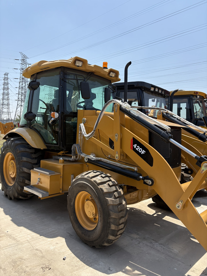CATERPILLAR 420F discount hot sale backhoe loader jcb - Kotrórakodó: 2 kép. CATERPILLAR 420F discount hot sale backhoe loader jcb - Kotrórakodó: 2 kép.