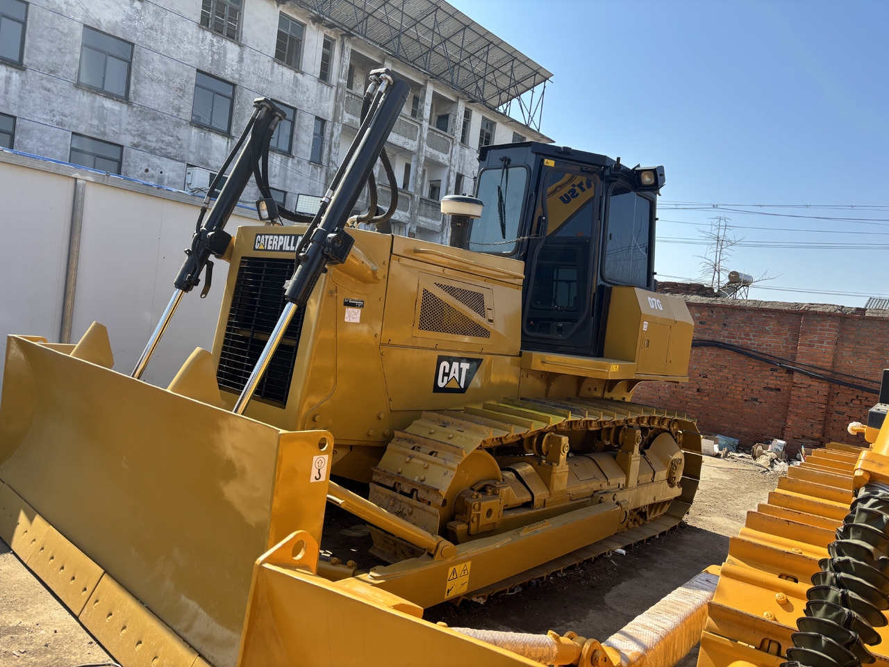 CATERPILLAR D7G - Buldózer: 1 kép. CATERPILLAR D7G - Buldózer: 1 kép.