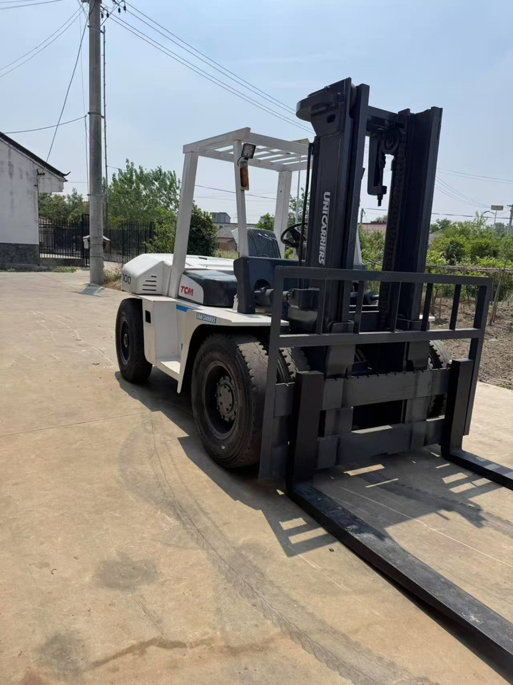 TCM fd100 used 2024 japan brand diesel forklift 10 ton class forklift - Dízel targonca: 2 kép. TCM fd100 used 2024 japan brand diesel forklift 10 ton class forklift - Dízel targonca: 2 kép.