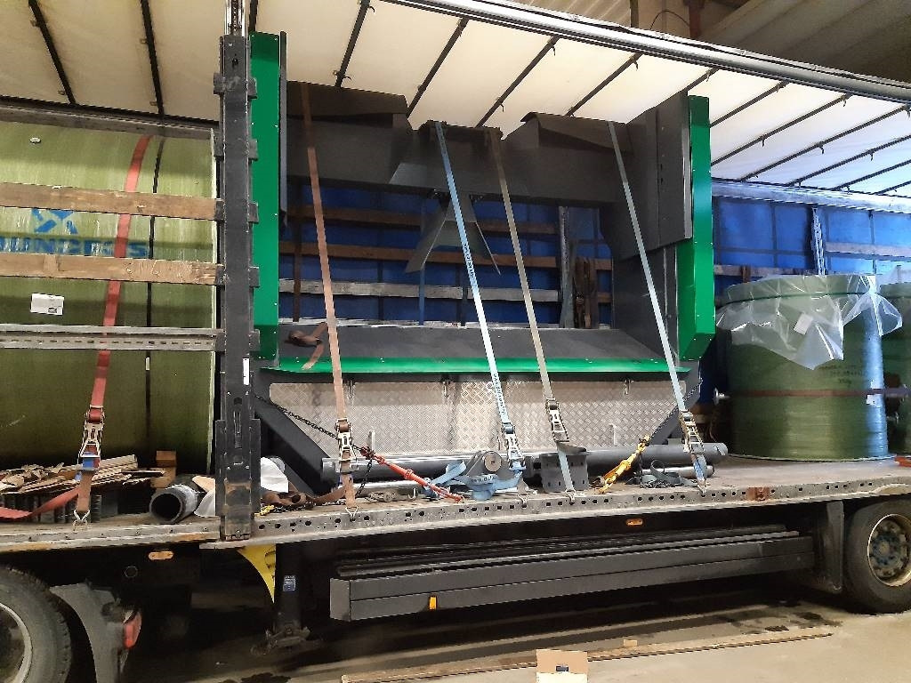 Reptail MM - Gréder: 4 kép. Reptail MM - Gréder: 4 kép.