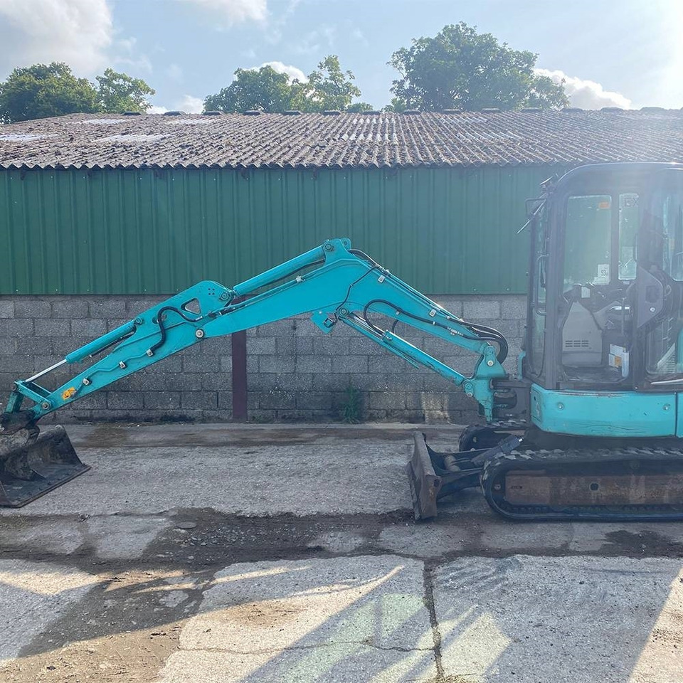 Kobelco SK 30 SR - 6E - Minikotró: 4 kép. Kobelco SK 30 SR - 6E - Minikotró: 4 kép.