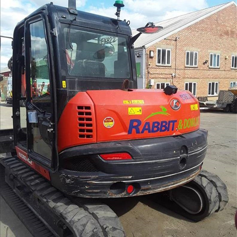 Kubota KX080-4a2 - Minikotró: 5 kép. Kubota KX080-4a2 - Minikotró: 5 kép.