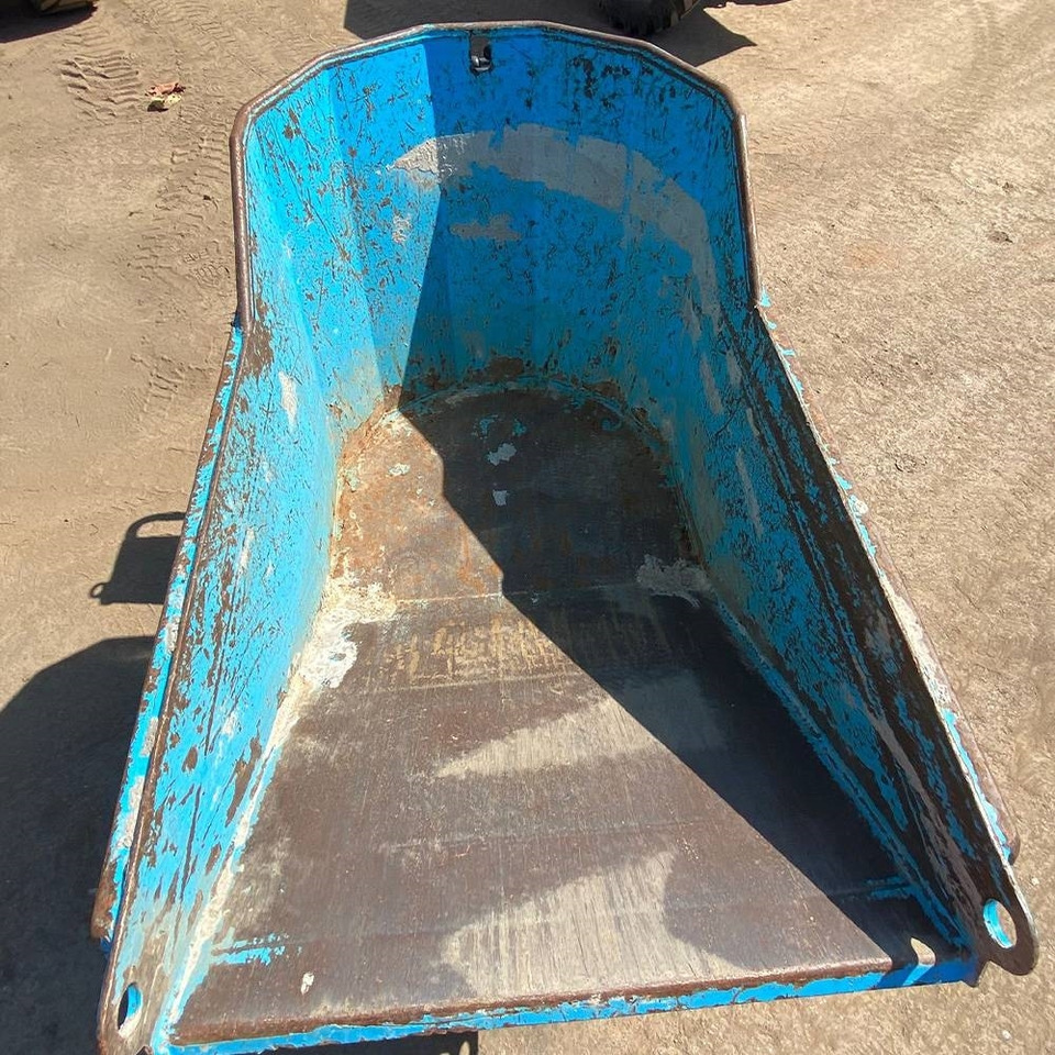 Messersi TC50 - Lánctalpas dömper: 5 kép. Messersi TC50 - Lánctalpas dömper: 5 kép.