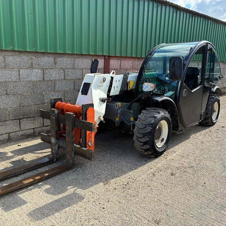 Snorkel SR 6.26 Classic - Teleszkópos rakodó: 2 kép. Snorkel SR 6.26 Classic - Teleszkópos rakodó: 2 kép.