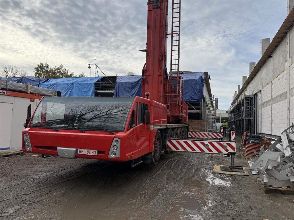 Spierings AT6 SK-1265 mighty tiny (2x diesel) - Lánctalpas daru: 1 kép. Spierings AT6 SK-1265 mighty tiny (2x diesel) - Lánctalpas daru: 1 kép.