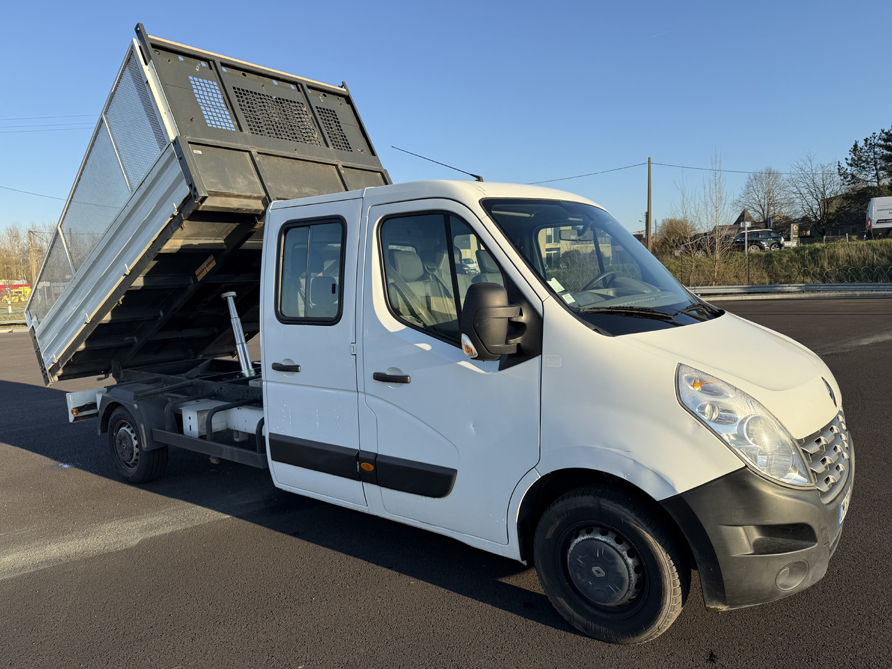 RENAULT MASTER 2.3DCI125 BENNE ACIER DOUBLE CABINE ROUE SIMPLE + REHAUSSE DE RIDELLE - Billenőplatós kisteherautó: 1 kép. RENAULT MASTER 2.3DCI125 BENNE ACIER DOUBLE CABINE ROUE SIMPLE + REHAUSSE DE RIDELLE - Billenőplatós kisteherautó: 1 kép.