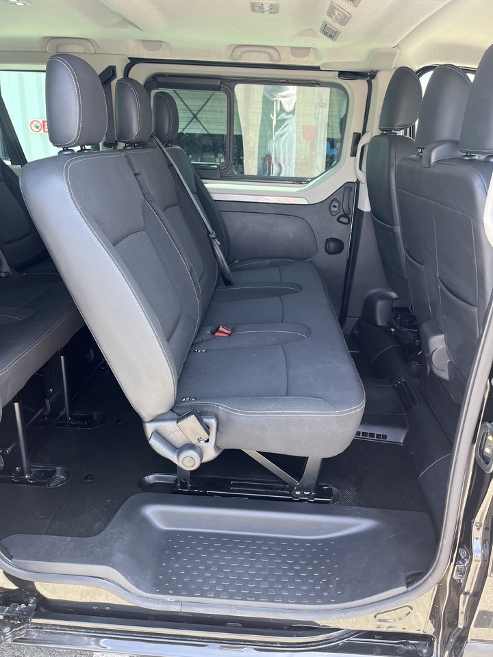 RENAULT TRAFIC 2.0DCI150 L2H1 lízing RENAULT TRAFIC 2.0DCI150 L2H1: 8 kép.