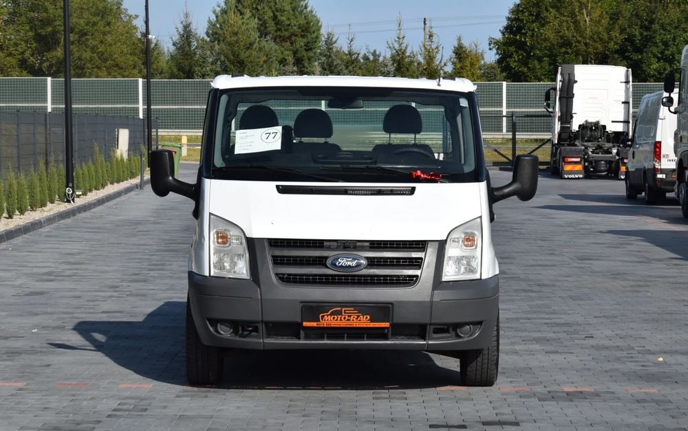 Ford TRANSIT / 2.2 - 115 KM / LAWETA / POMOC DROGOWA / NAJAZDY / 3 OSOBY / SPROWADZONY - Vontató: 2 kép. Ford TRANSIT / 2.2 - 115 KM / LAWETA / POMOC DROGOWA / NAJAZDY / 3 OSOBY / SPROWADZONY - Vontató: 2 kép.