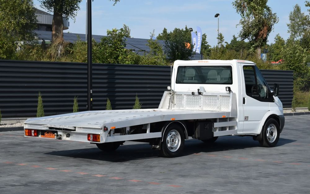 Ford TRANSIT / 2.2 - 115 KM / LAWETA / POMOC DROGOWA / NAJAZDY / 3 OSOBY / SPROWADZONY - Vontató: 5 kép. Ford TRANSIT / 2.2 - 115 KM / LAWETA / POMOC DROGOWA / NAJAZDY / 3 OSOBY / SPROWADZONY - Vontató: 5 kép.