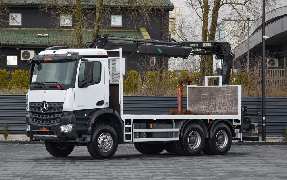 Mercedes-Benz AROCS 2636 / 6x4 / HIAB X-HIPRO 192 E-3 / WYSUW x3 / ROTATOR / STEROWANIE RADIOWE / UDT / PODPORY HYDRAULICZNE / AUTOMAT / KAMERA COFANIA / NISKI PRZEBIEG / SPROWADZONY - Platós teherautó, Darus autó: 1 kép. Mercedes-Benz AROCS 2636 / 6x4 / HIAB X-HIPRO 192 E-3 / WYSUW x3 / ROTATOR / STEROWANIE RADIOWE / UDT / PODPORY HYDRAULICZNE / AUTOMAT / KAMERA COFANIA / NISKI PRZEBIEG / SPROWADZONY - Platós teherautó, Darus autó: 1 kép.
