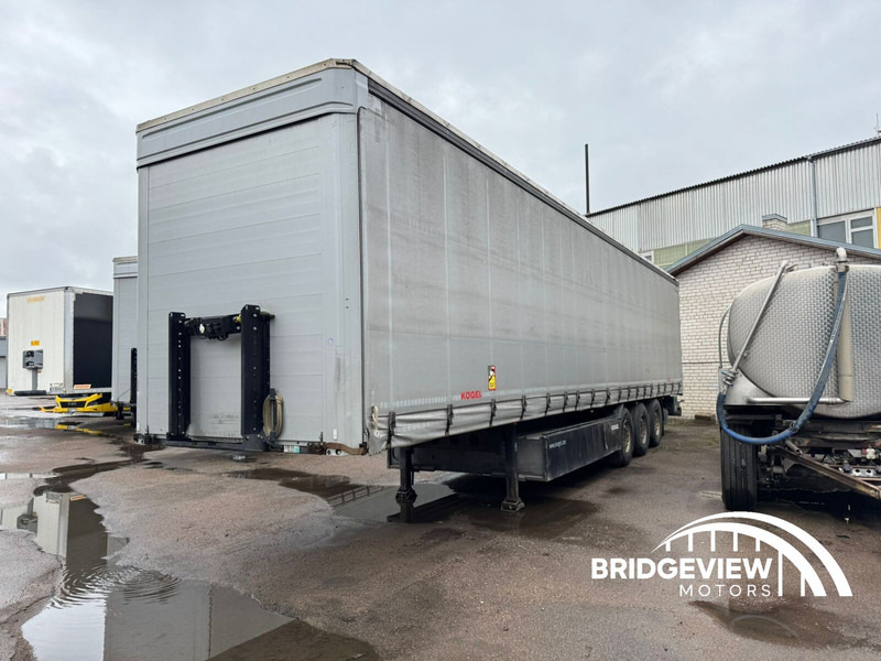 Kögel S 24 - Ponyvás félpótkocsi: 3 kép. Kögel S 24 - Ponyvás félpótkocsi: 3 kép.