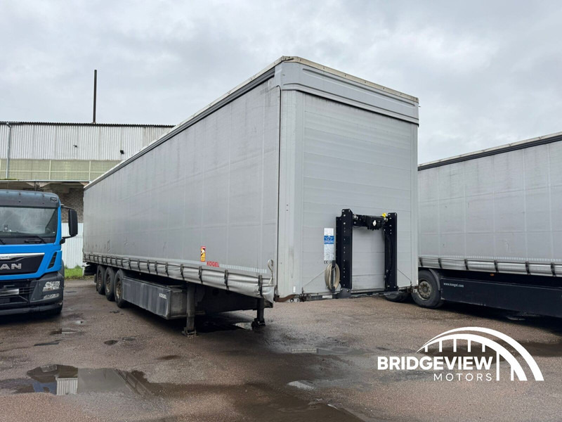 Kögel S 24 - Ponyvás félpótkocsi: 3 kép. Kögel S 24 - Ponyvás félpótkocsi: 3 kép.