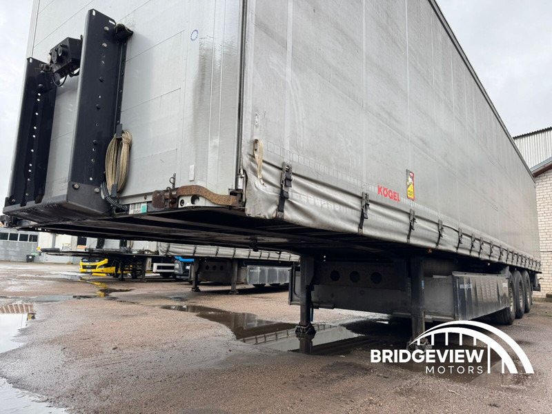 Kögel S 24 - Ponyvás félpótkocsi: 2 kép. Kögel S 24 - Ponyvás félpótkocsi: 2 kép.