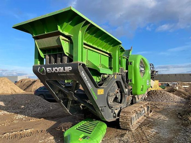 Evoquip Bison 280 - Pofás törő: 2 kép. Evoquip Bison 280 - Pofás törő: 2 kép.