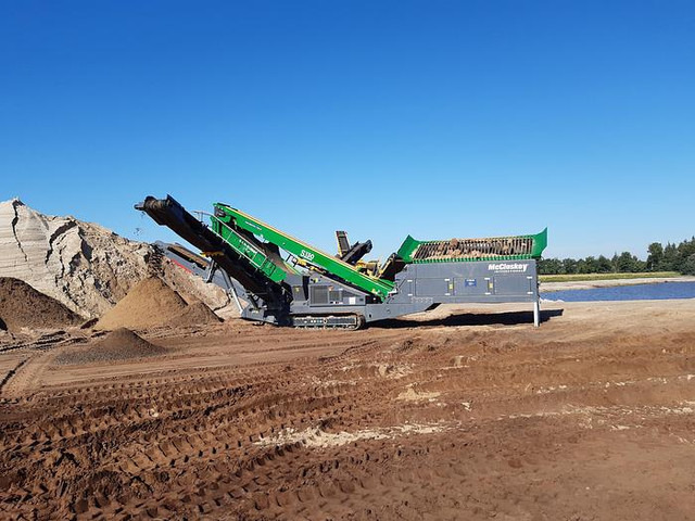 MCCLOSKEY S130 2D - Osztályozó berendezés: 1 kép. MCCLOSKEY S130 2D - Osztályozó berendezés: 1 kép.