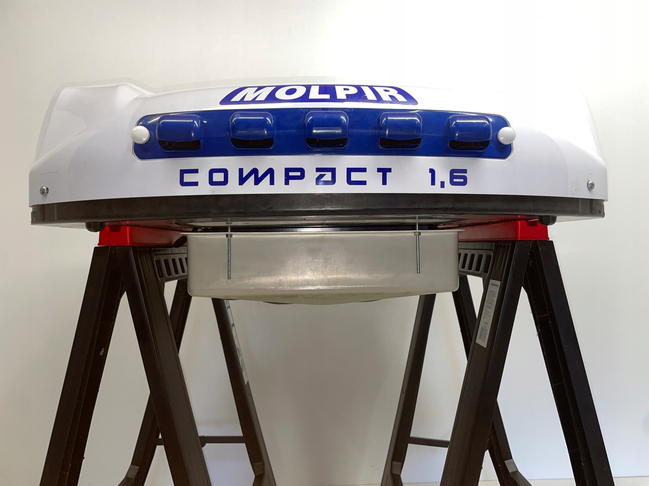 KLIMATYZACJA POSTOJOWA COMPACT 1,6 MOLPIR MAN SCANIA DAF IVECO - NOWA - - Klímakompresszor - Teherautó: 2 kép. KLIMATYZACJA POSTOJOWA COMPACT 1,6 MOLPIR MAN SCANIA DAF IVECO - NOWA - - Klímakompresszor - Teherautó: 2 kép.