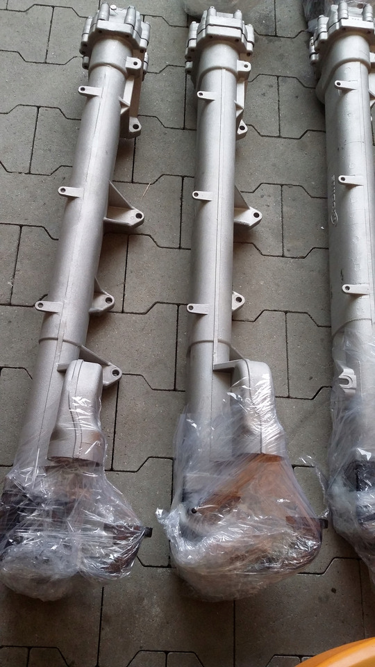 MAN F2000 TGA EGR TGX RECYRKULATOR D20,D26,D28 - EGR hűtő - Teherautó: 4 kép. MAN F2000 TGA EGR TGX RECYRKULATOR D20,D26,D28 - EGR hűtő - Teherautó: 4 kép.