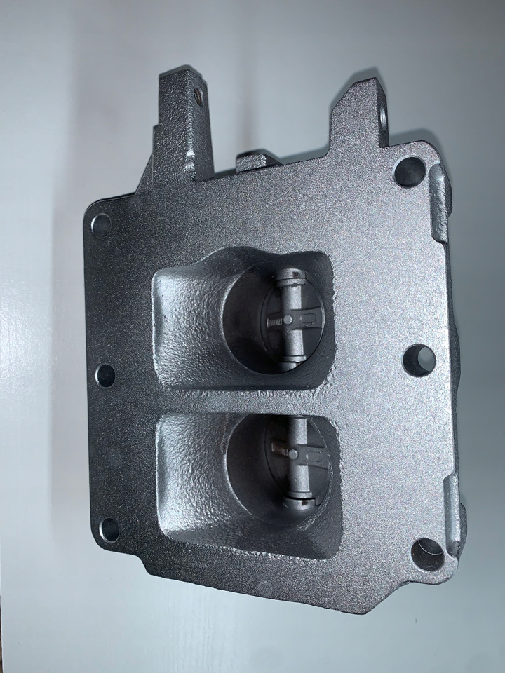 RECYRKULATOR PRZEPUSTNICA KLAPY EGR MAN TGX TGS - EGR hűtő: 3 kép. RECYRKULATOR PRZEPUSTNICA KLAPY EGR MAN TGX TGS - EGR hűtő: 3 kép.