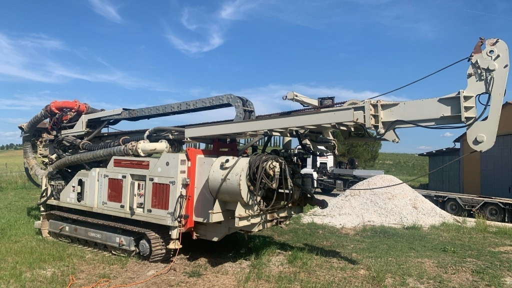 Comacchio MC 900 P1 - Fúrógép: 1 kép. Comacchio MC 900 P1 - Fúrógép: 1 kép.