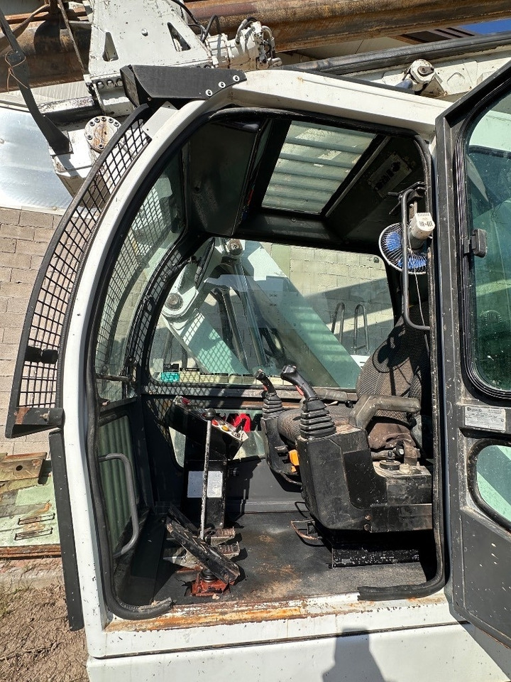 Mait HR 120 - Cölöpverő: 3 kép. Mait HR 120 - Cölöpverő: 3 kép.