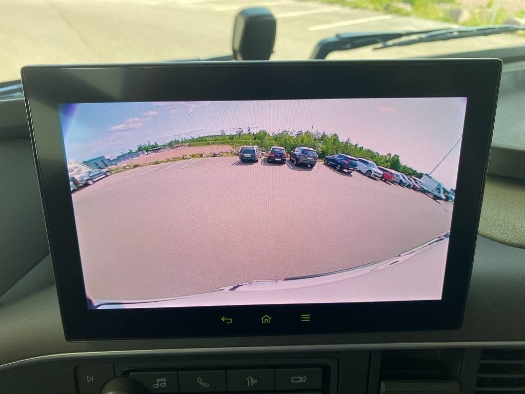 Cserefelépítményes teherautó Volvo FH 540: 13 kép. Cserefelépítményes teherautó Volvo FH 540: 13 kép.