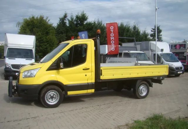 Ford TRANSIT SKRZYNIA - Platós kisteherautó: 5 kép. Ford TRANSIT SKRZYNIA - Platós kisteherautó: 5 kép.