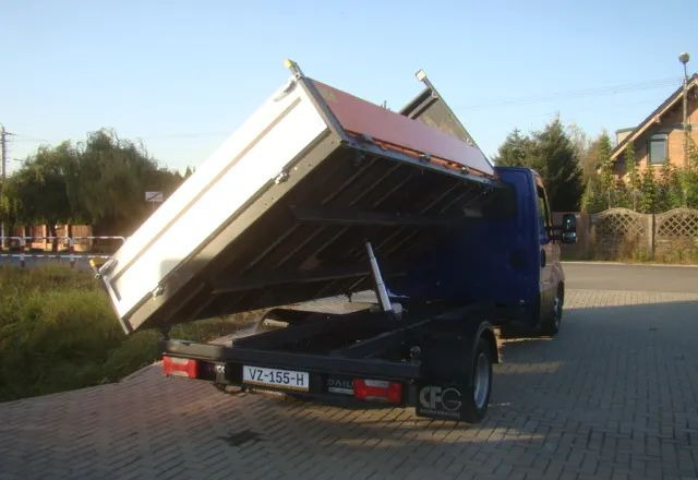 Iveco DAILY 100%PRZEBIEG-POTWIERDZONY - Billenőplatós kisteherautó: 4 kép. Iveco DAILY 100%PRZEBIEG-POTWIERDZONY - Billenőplatós kisteherautó: 4 kép.