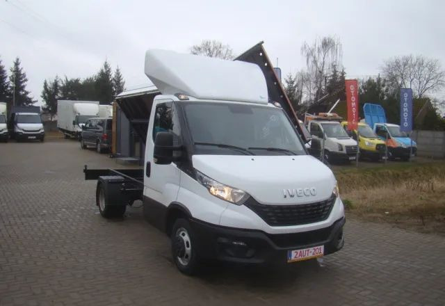 Iveco DAILY 35 C 15 3.5T 4.60M 3.5T NA HAKU CLIMATRONIC - Billenőplatós kisteherautó: 3 kép. Iveco DAILY 35 C 15 3.5T 4.60M 3.5T NA HAKU CLIMATRONIC - Billenőplatós kisteherautó: 3 kép.