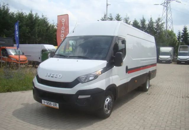 Iveco DAILY 35 C 15 MAXI BLIŹNIAKI 3.5T - Furgon: 1 kép. Iveco DAILY 35 C 15 MAXI BLIŹNIAKI 3.5T - Furgon: 1 kép.