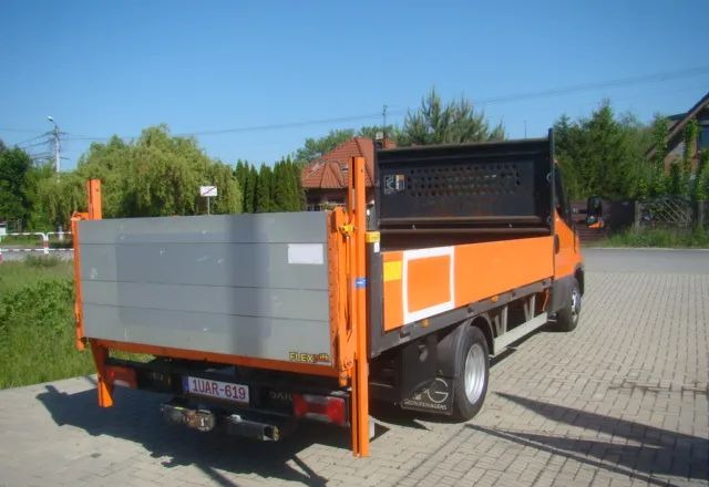 Iveco DAILY 35 C 15 WINDA 750KG 3.5T NA HAKU - Platós kisteherautó: 5 kép. Iveco DAILY 35 C 15 WINDA 750KG 3.5T NA HAKU - Platós kisteherautó: 5 kép.